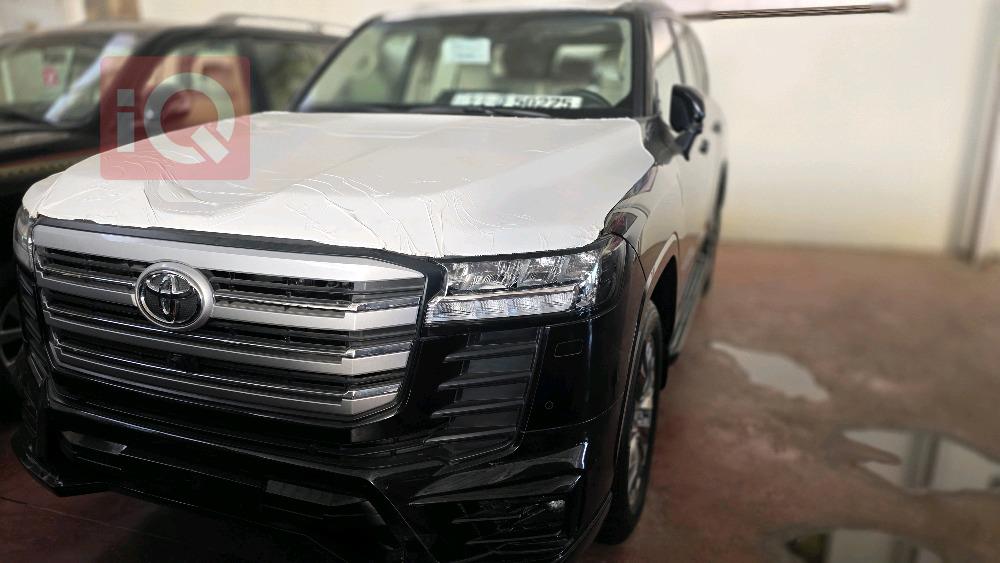 تويوتا لاندكروزر